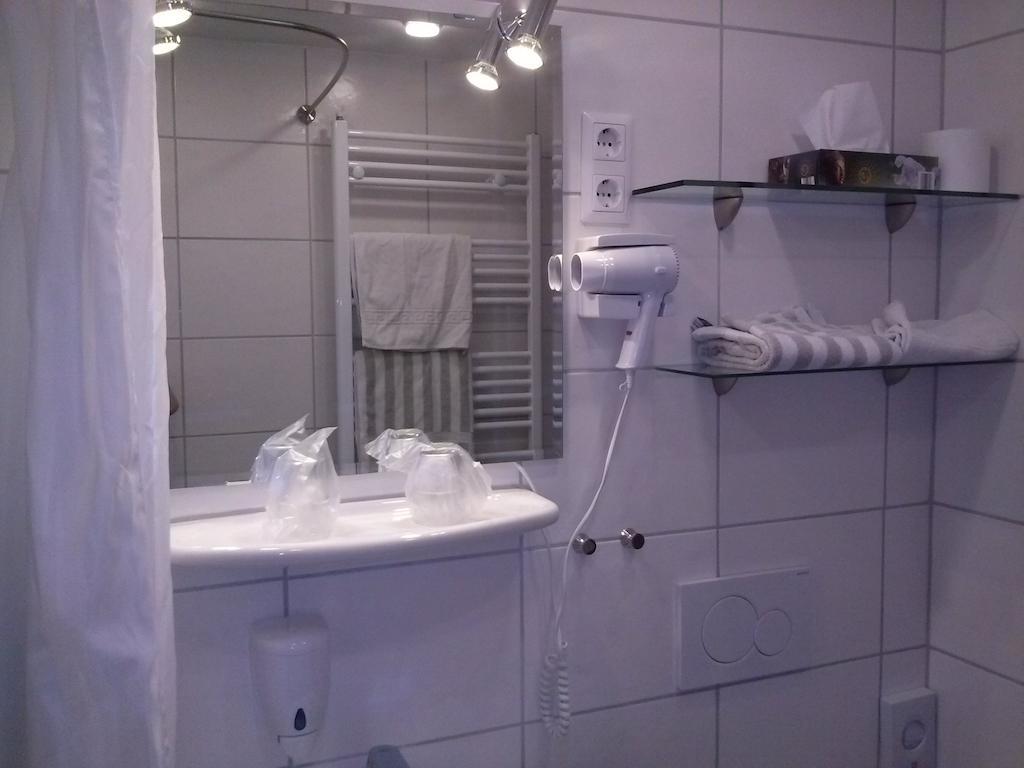 Hotel Garni Am Bowenberg Niederzissen Quarto foto