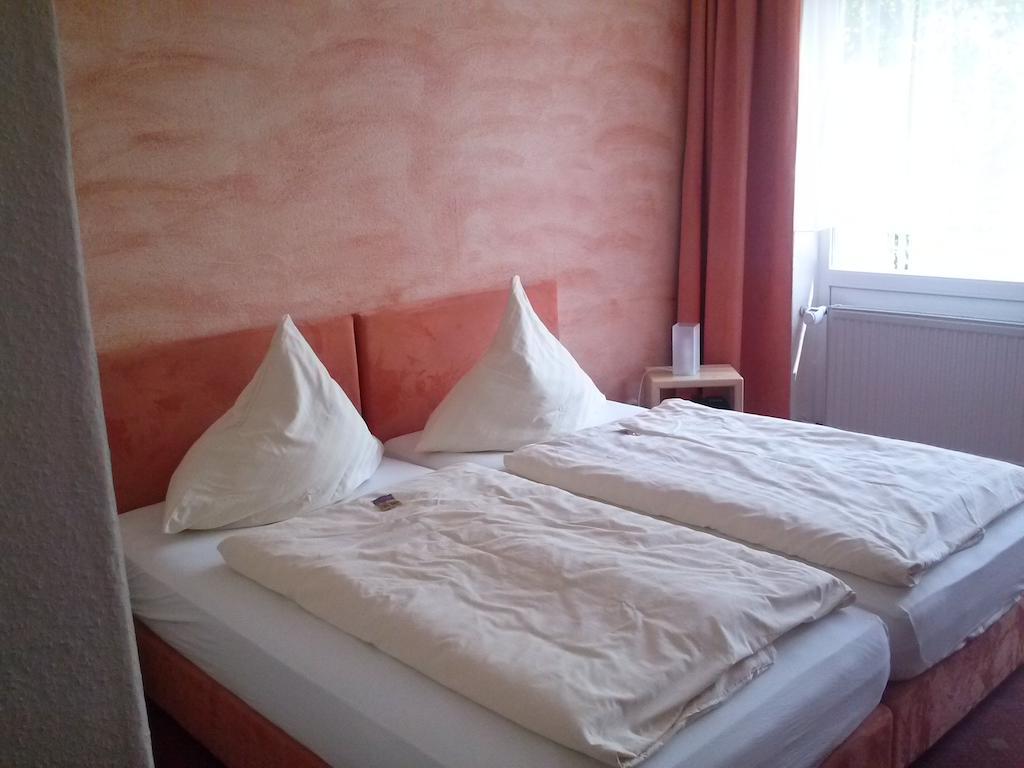 Hotel Garni Am Bowenberg Niederzissen Quarto foto